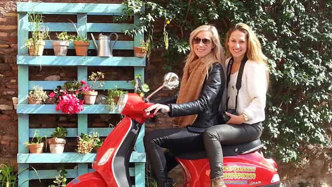 aluguer de vespa para o dia inteiro de roma