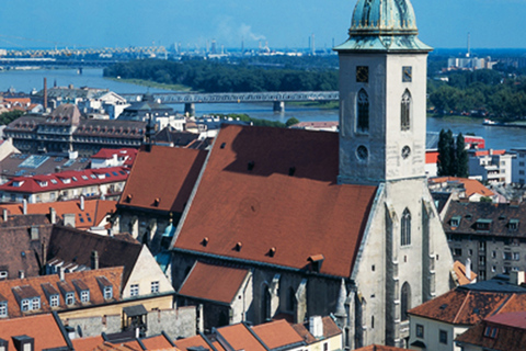 Buurt in Bratislava: dagtour vanuit Boedapest