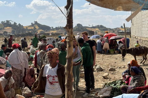 Addis Ababa: Wenchi Crater Lake Tour with Local Market