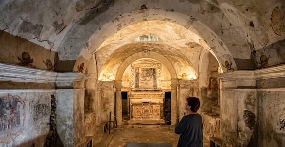 Underground Ortigia: the Giudecca, ritual baths and hypogea