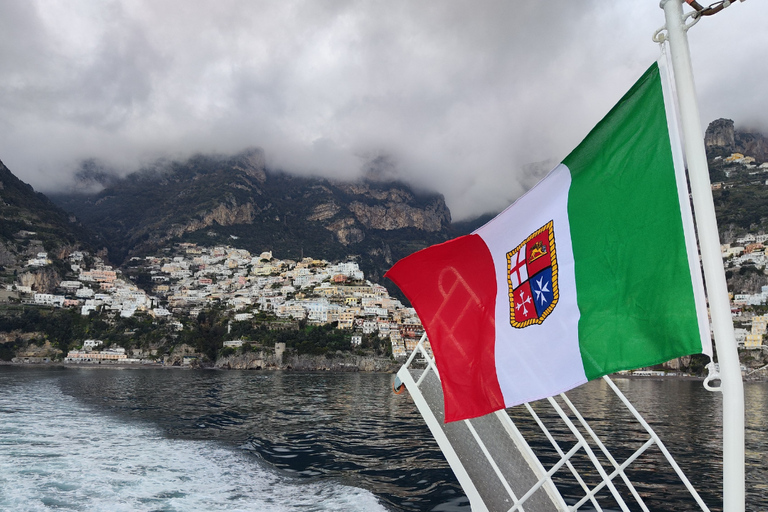 Discover Positano: Scenic Ferry Between Salerno and Positano Positano →→→ Salerno (One Way)