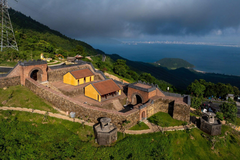 Hai Van Escape – Glamping & Scenic Pass Tour Join-in: Korean guide