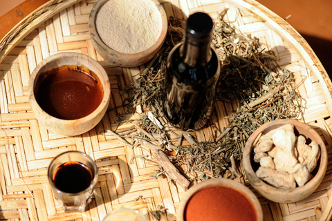 Bentota: Ayurveda-dagbehandeling en riviersafari door de mangrovenOphalen in Colombo en Negombo