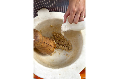 Genoa: Pesto and Walnut Sauce Lesson with World Champion and Ligurian Menu