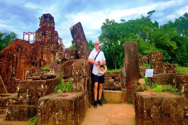 Excursão de um dia de luxo ao santuário de My Son saindo de Hoi An