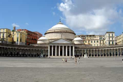 Naples Walking Tour with Underground Ruins