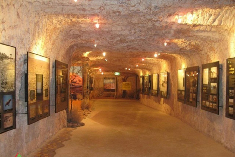 Scenic Vietnam Highlights: Coastal Towns, Culture & Bays