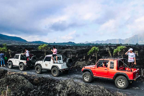 Mount Batur: Sunrise Jeep Tour &amp; Natural Hot SpringPrivat tur med transfer