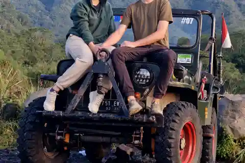 Safari Merapi Jeep Sunrise Kedung Kayang Waterfall Borobudur