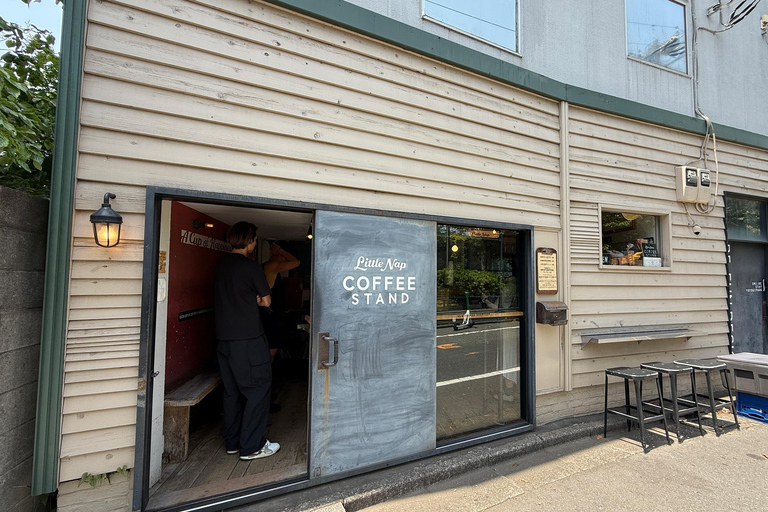 Tokyo : visite guidée en scooter électrique dans les quartiers cachés de ShibuyaTokyo : visite guidée en trottinette électrique dans le quartier caché de Shibuya
