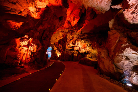 Dragon Pearl Cave Dining & Show Experience