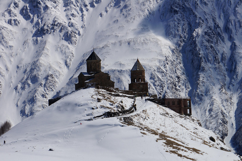 Von Tiflis aus: Tagestour von Gateway nach Kazbegi