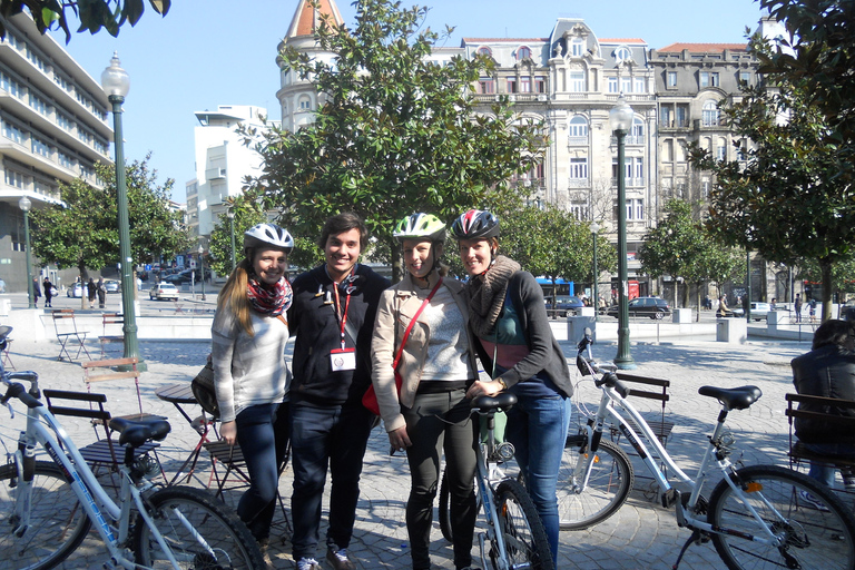 Porto centro y paseo en bicicleta por la ciudadTour eléctrico en Oporto