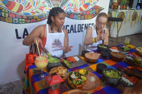 Mahahual: Salsa Cooking Lessons with Beach Break Experience