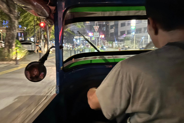 Jakarta Nights Food Tour with 15+ Tastings