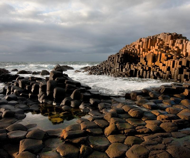 From Belfast: Giant's Causeway Full-Day Guided Tour