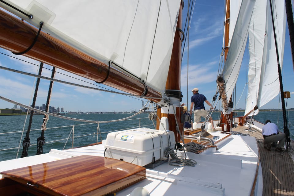 Boston Downtown Harbor Sailing Cruise