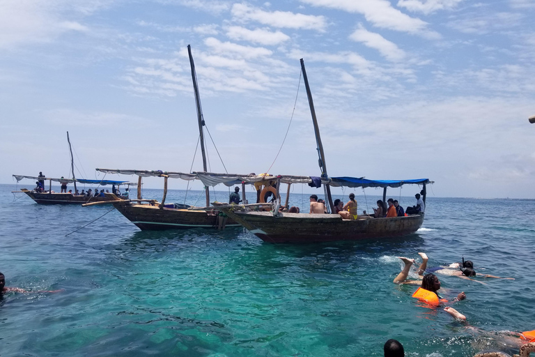 Zanzibar: Safari Blue Full-Day Water Adventure