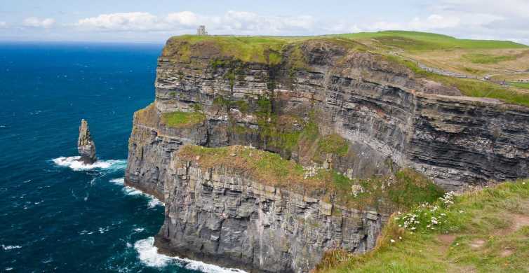 Cliffs of Moher and More: Full-Day Tour from Cork