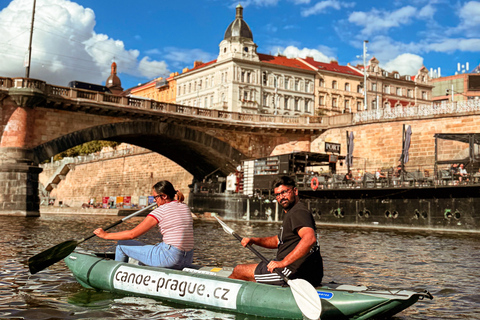 Prague: Guided Canoe Adventure – Discover Prague diferently