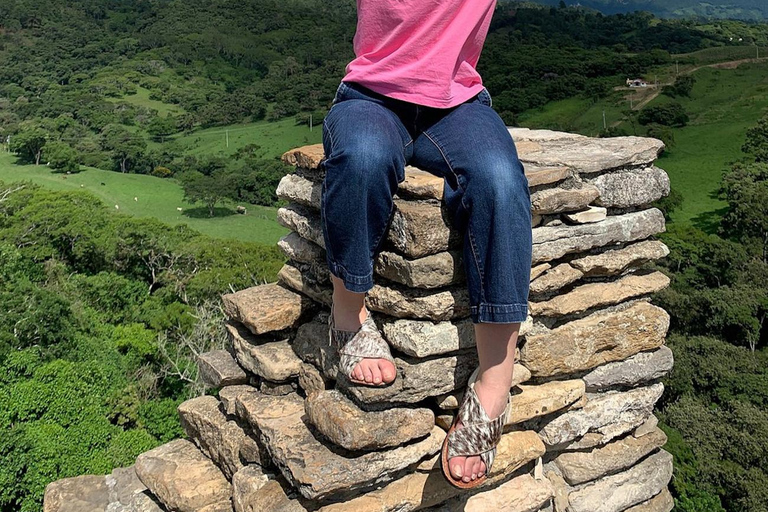 Palenque to San Cristóbal Transfer: Falls & Daylight Arrival