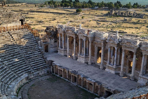 Alanya: Pamukkale dagtrip met Hierapolis &amp; Cleopatra&#039;s zwembadTour zonder entreegelden