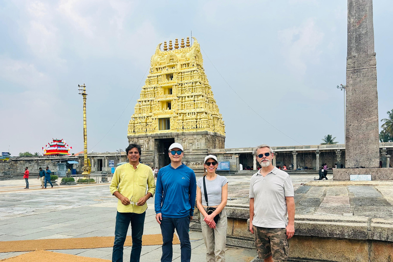 Wpisane na listę światowego dziedzictwa UNESCO Belur i Halebidu + Shravanabelagola