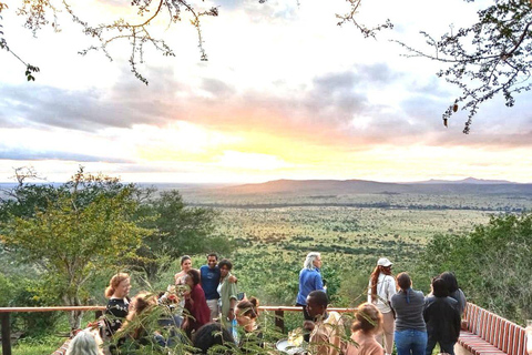 Salt Lick Safari Lodge: tour di 2 giorni da Nairobi o MombasaNairobi o Mombasa: tour di 2 giorni al Salt Lick Safari Lodge