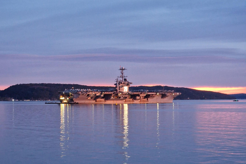 Oslo: Malmøya Island Guided Hike with Waffle and Drink