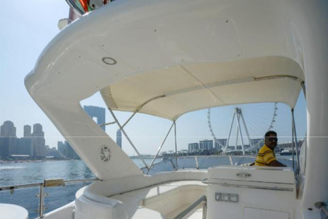 Dubai: Private Yacht Rental Experience with Soft Drinks8-Hour Charter