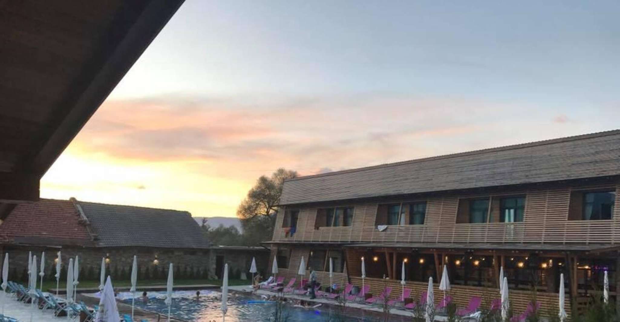 Bansko, Escape termale della piscina - Hizvo