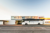 Keflavik Airport (KEF), Bus Transfer to/from Reykjavik - Housity