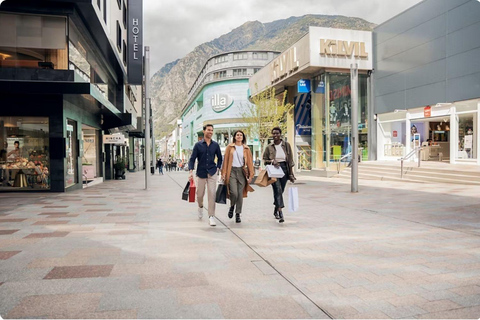 Discover Andorra: Nature and Shopping from Barcelona Guided tour in Spanish and Shopping