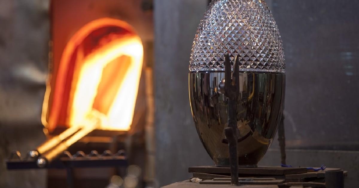 Nizbor Glass Factory Tour GetYourGuide