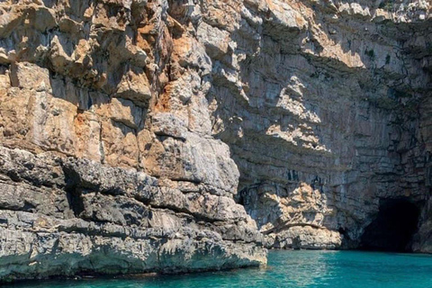 Perast: Visita à Baía de Boka e à Gruta Azul com bebidas gratuitas