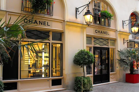 Tur de mers pe jos de parfum de 1h30 la Paris