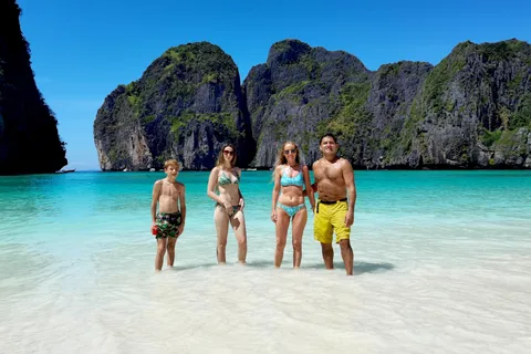 Koh Lanta: Phi Phi Islands Tour w/ Maya Bay, Snorkel & Lunch