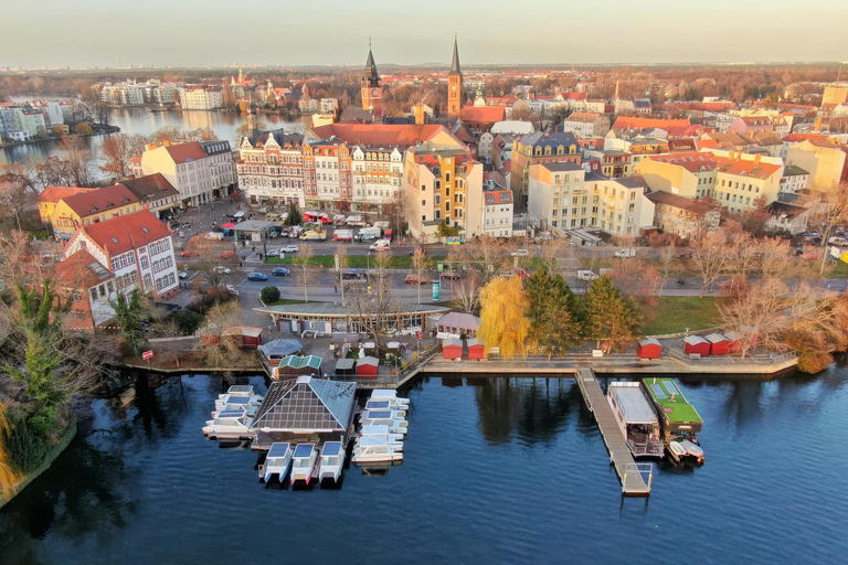 Köpenick Berlin: Self-Drive Boat Tour for up to 12 people 2-Hour Self-Drive Boat Tour for up to 12 people