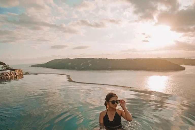 Nusa Penida 2-Day Adventure: Sunset & Speed boat to Gili Nusa Penida 2-Day Adventure: Sunset & Gili Transfer