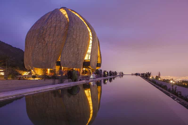 Temple bahá'í et vendanges au domaine viticole Cousiño Macul