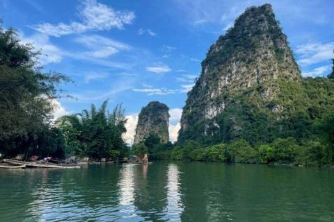 Guilin: Li River 4-Star Cruise with Buffet Lunch Li River 4-Star Cruise+Ten‑Mile Gallery Cycling