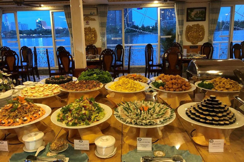 Ho Chi Minh: Enjoyable Dinner on Cruise with Live Music Group Tour Without Pick-Up/ Drop off