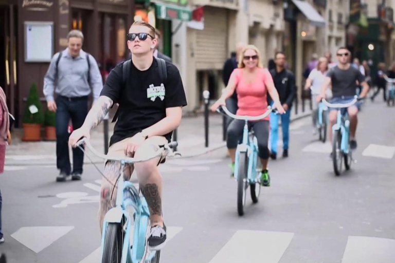 Paris 4-Hour Bike Tour: Off the Beaten Path