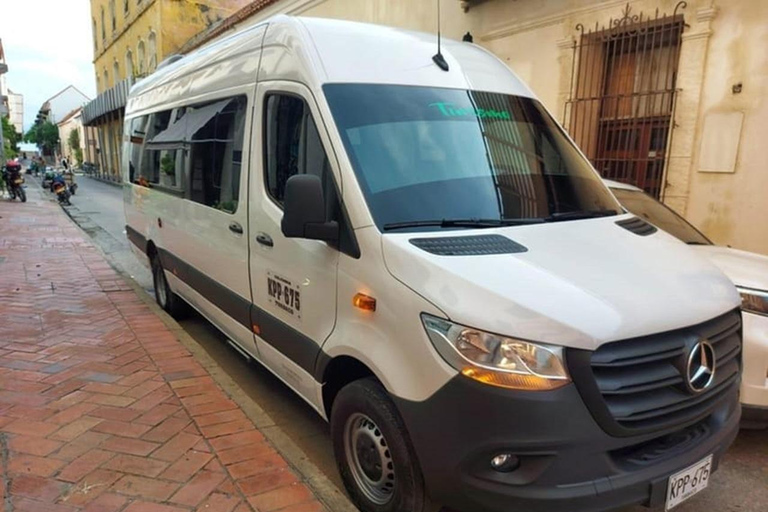 Cartagena: Transporte privado e entrada no AVIARIO, Baru