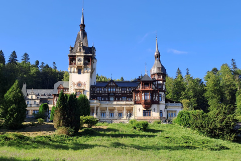 Castelos de Peles e Cantacuzino com degustação de comida