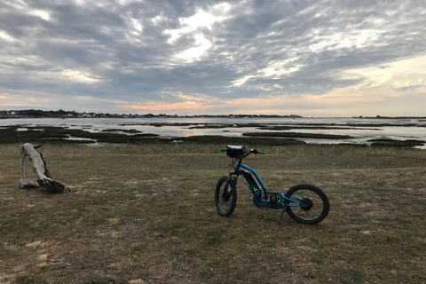 Carnac: Ungewöhnliche Fahrten auf geländegängigen Elektroscootern