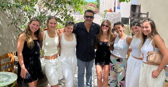 Santorini: Family-Friendly Private Tour with Hotel Pickup
