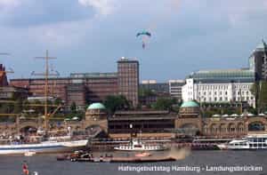 traditional harbor tour in hamburg