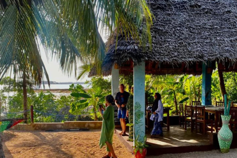 Zanzibar: Soulful SUP/kayak adventure in mangrove bay Soulful kayak ~ a peaceful adventure in unique mangrove bay