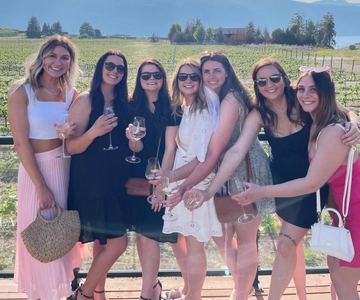 Sunset Sip Wine Tour